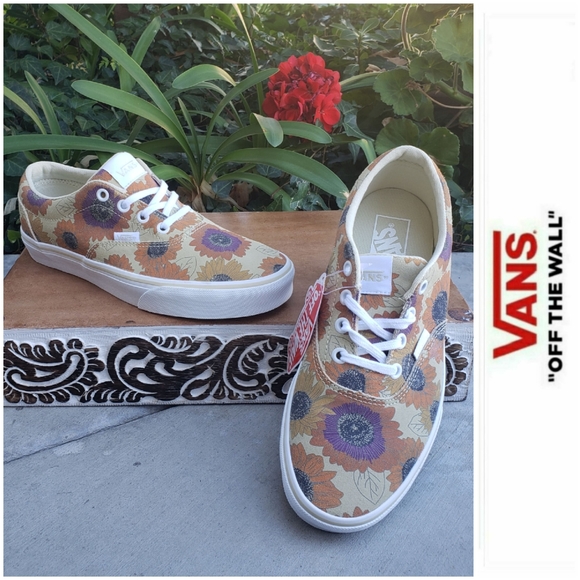 suede floral vans